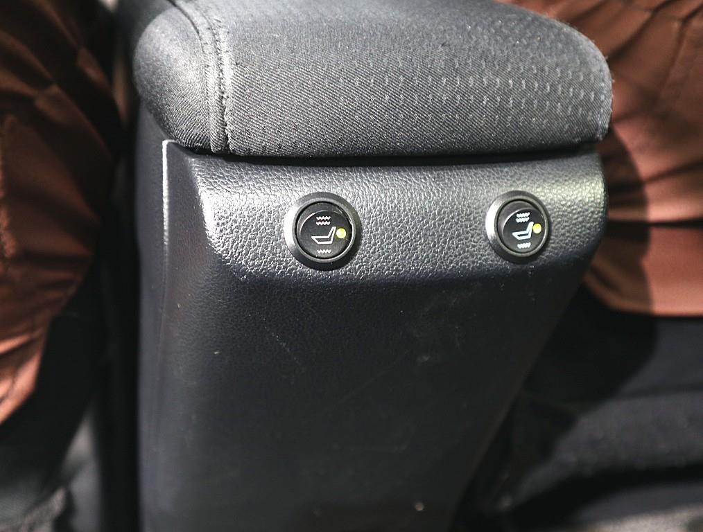 Toyota Prius 2017 Blanco - Importación desde Corea - HF Imports Iquique - Foto 15