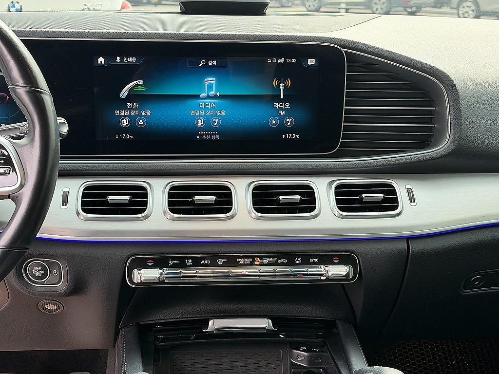 Mercedes Benz GLE Class - Vista 10