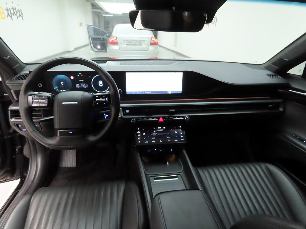 HYUNDAI Grandeur - Vista 7