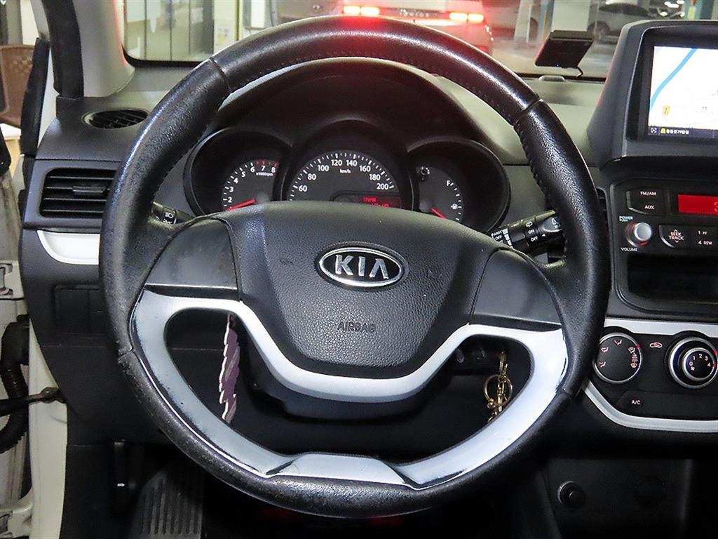 KIA Morning - Vista 8