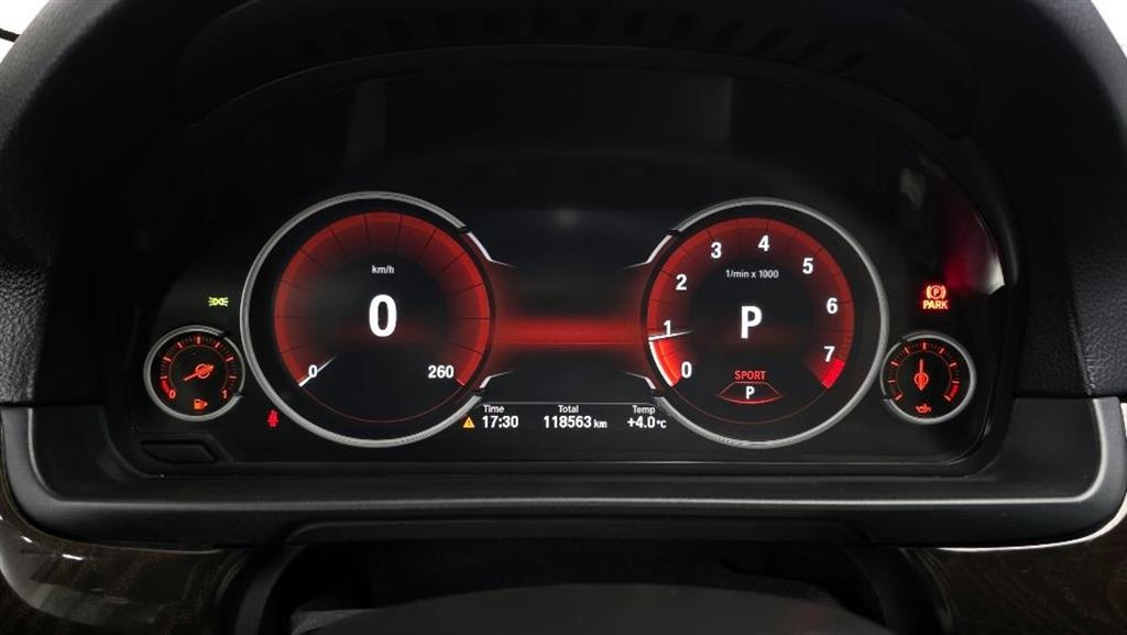 BMW 5 Series - Vista 8