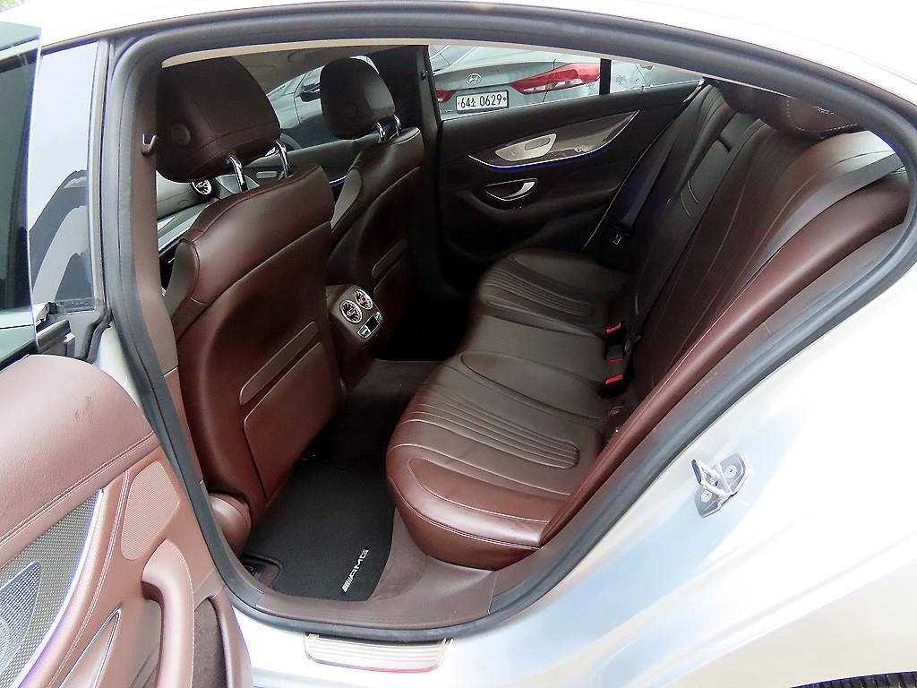 Mercedes Benz CLS Class - Vista 6