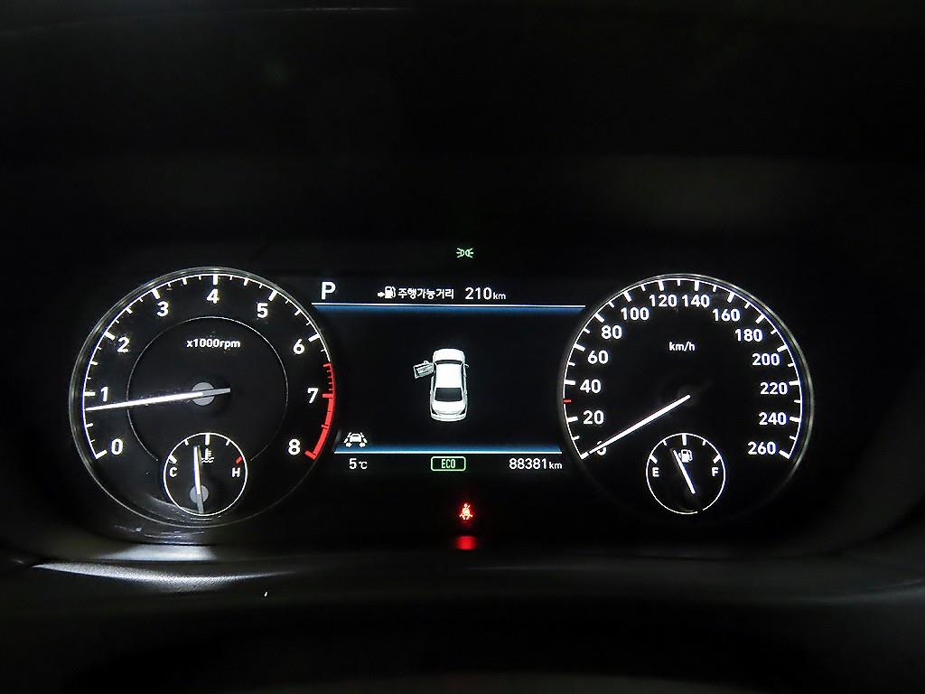 Genesis EQ900 - Vista 9