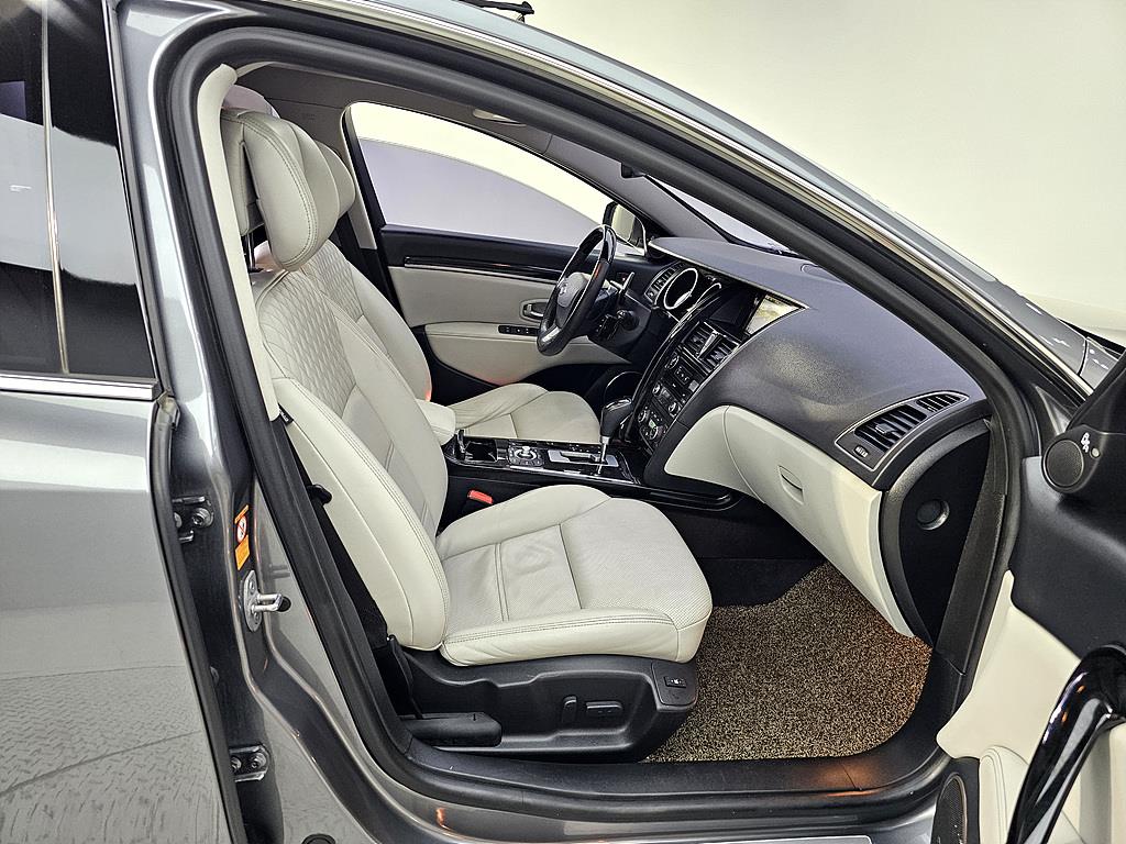 SAMSUNG SM7 - Vista 11