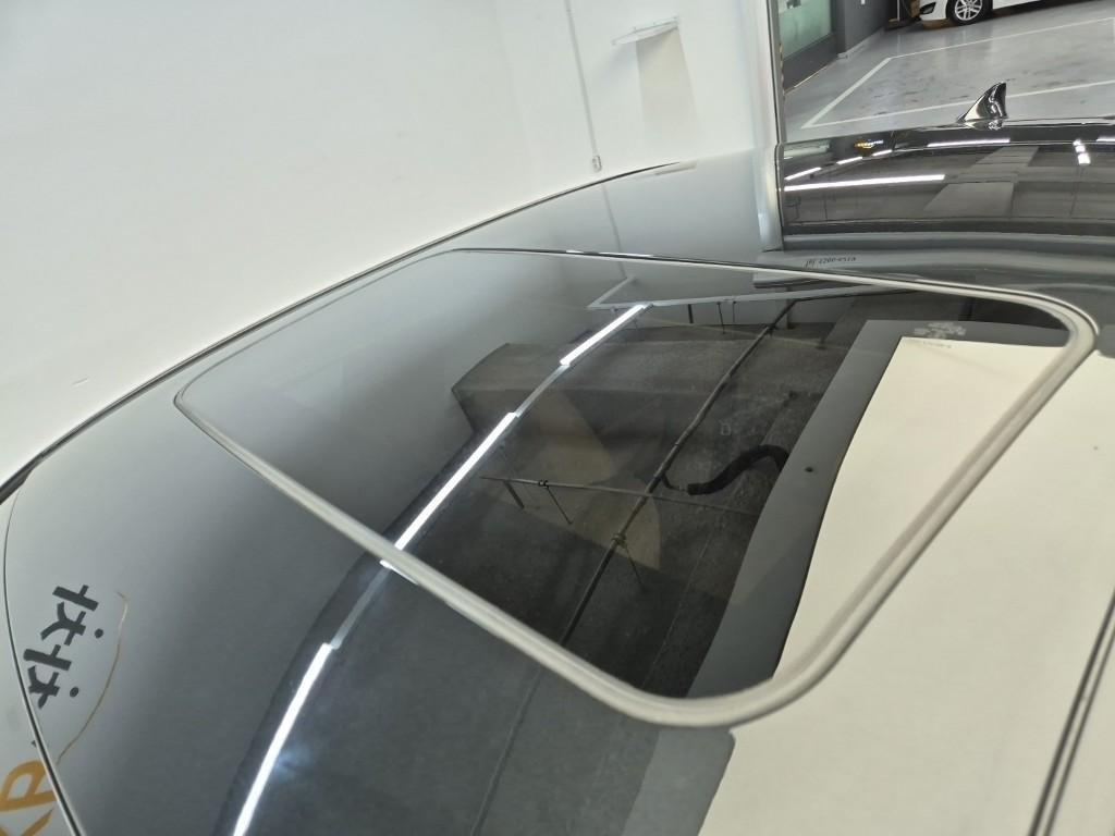 Lexus ES 2023 Negro - Importación desde Corea - HF Imports Iquique - Foto 13