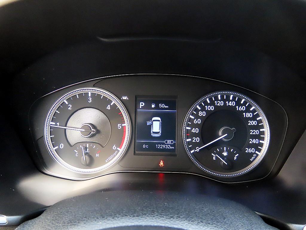 HYUNDAI Santa Fe - Vista 9