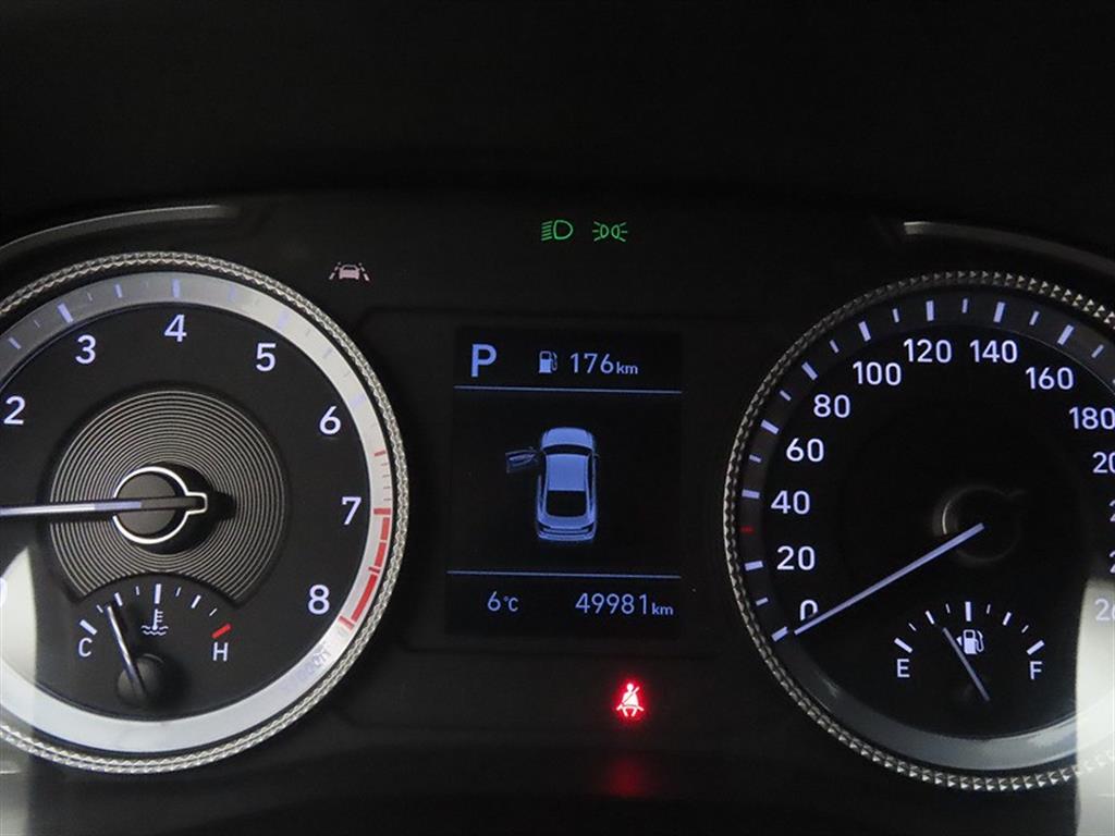 HYUNDAI Sonata - Vista 9