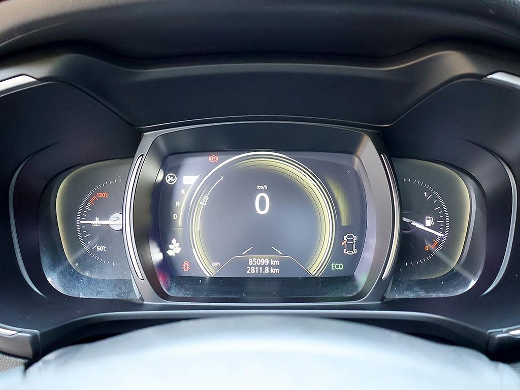 SAMSUNG QM6 - Vista 11