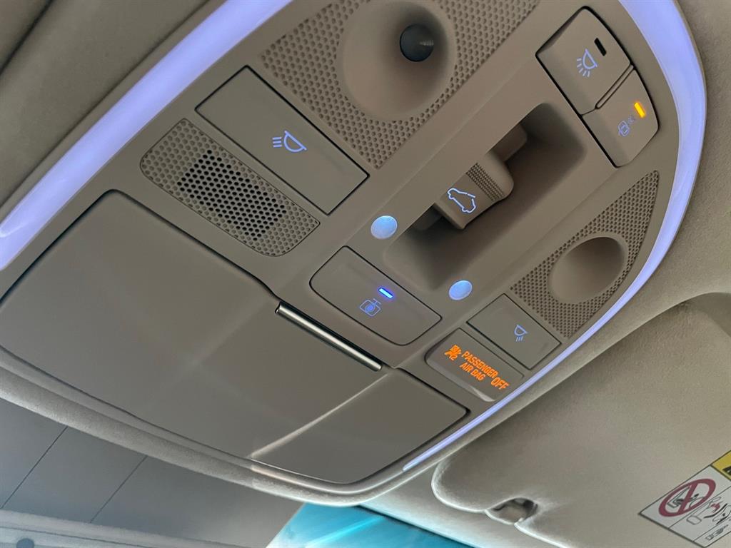 Genesis G70 - Vista 12