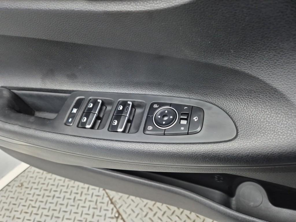 HYUNDAI Grandeur 2018 Negro - Importación desde Corea - HF Imports Iquique - Foto 16