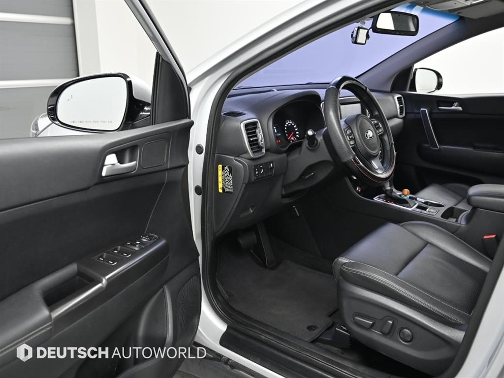 KIA Sportage - Vista 11