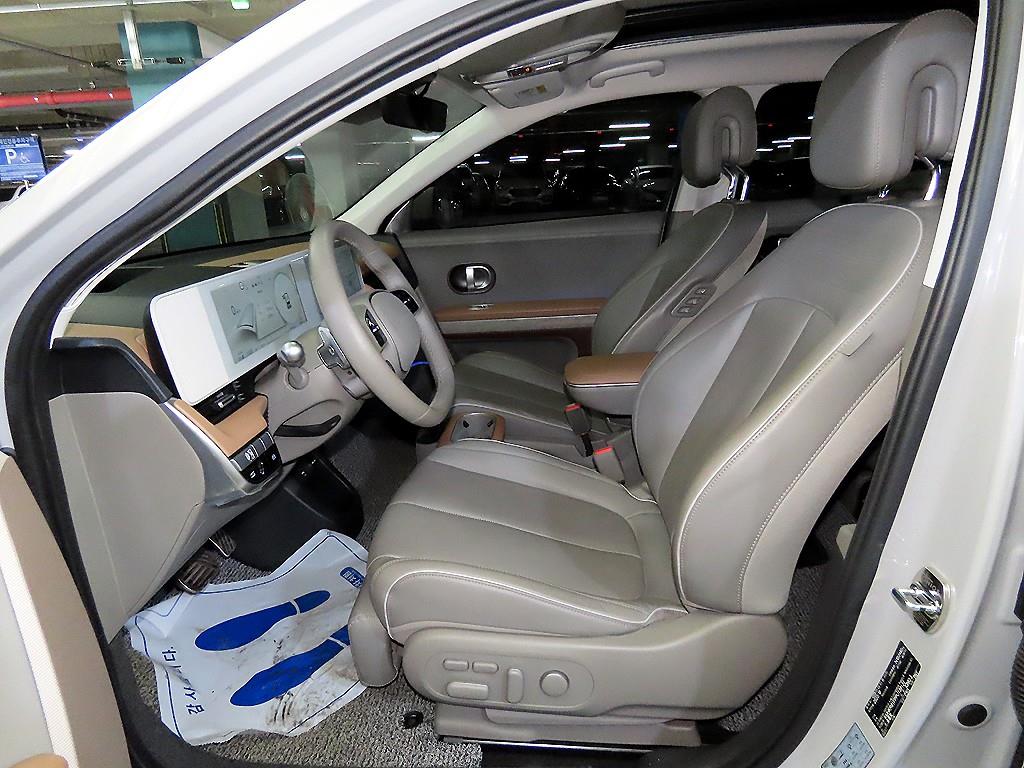 HYUNDAI Ioniq 5 - Vista 6