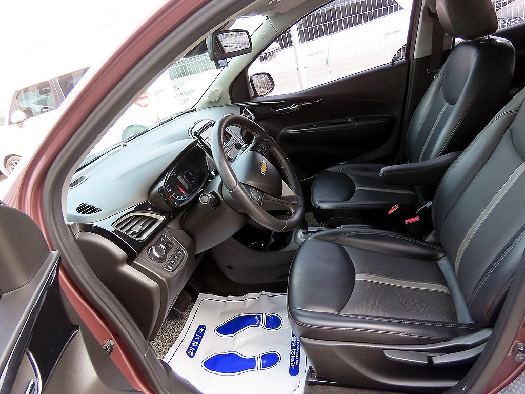 Chevrolet Spark - Vista 5