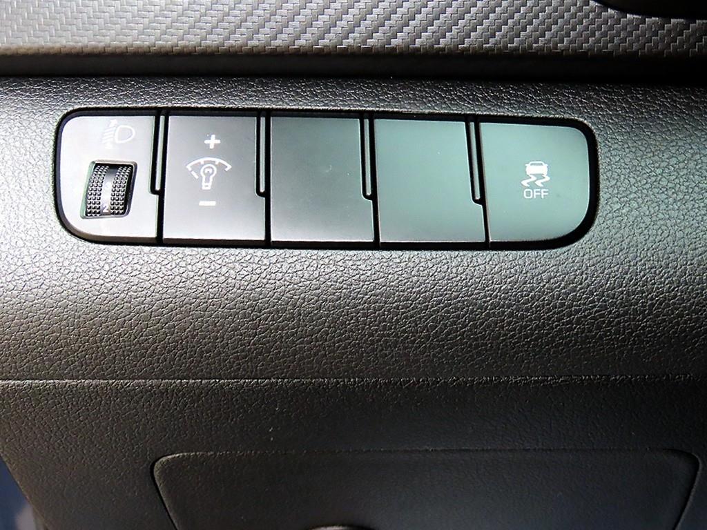 HYUNDAI Avante 2017 Azul - Importación desde Corea - HF Imports Iquique - Foto 13