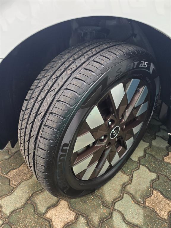 HYUNDAI Staria - Vista 12