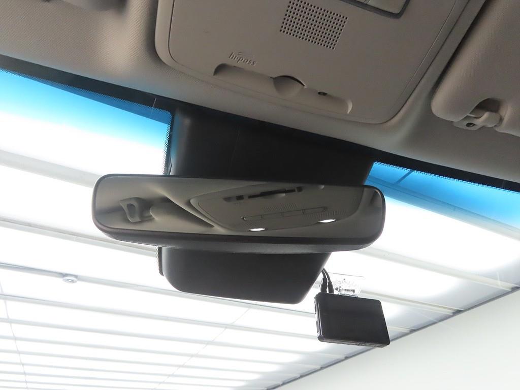 HYUNDAI Grandeur - Vista 12