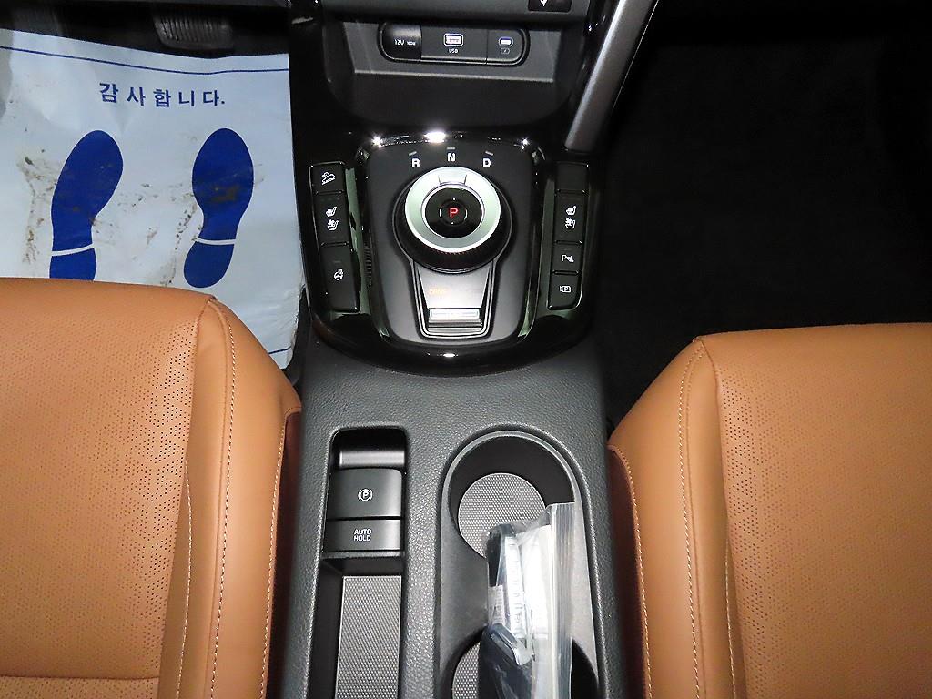 KIA Seltos - Vista 12