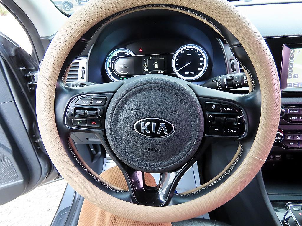 KIA Niro - Vista 8