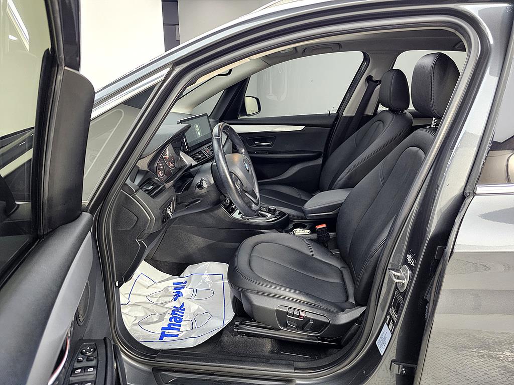 BMW 2 series - Vista 8