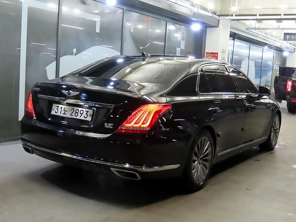 Genesis EQ900 - Vista 4