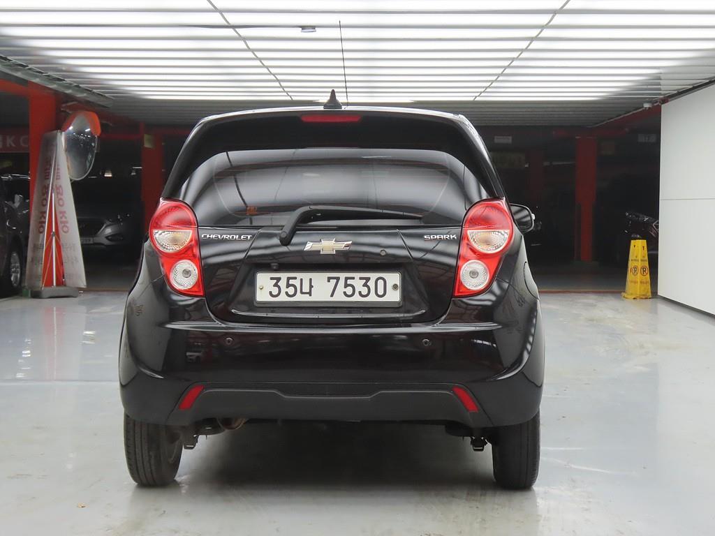 Chevrolet Spark - Vista 3