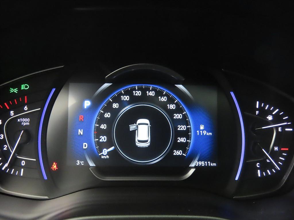 HYUNDAI Santa Fe - Vista 9