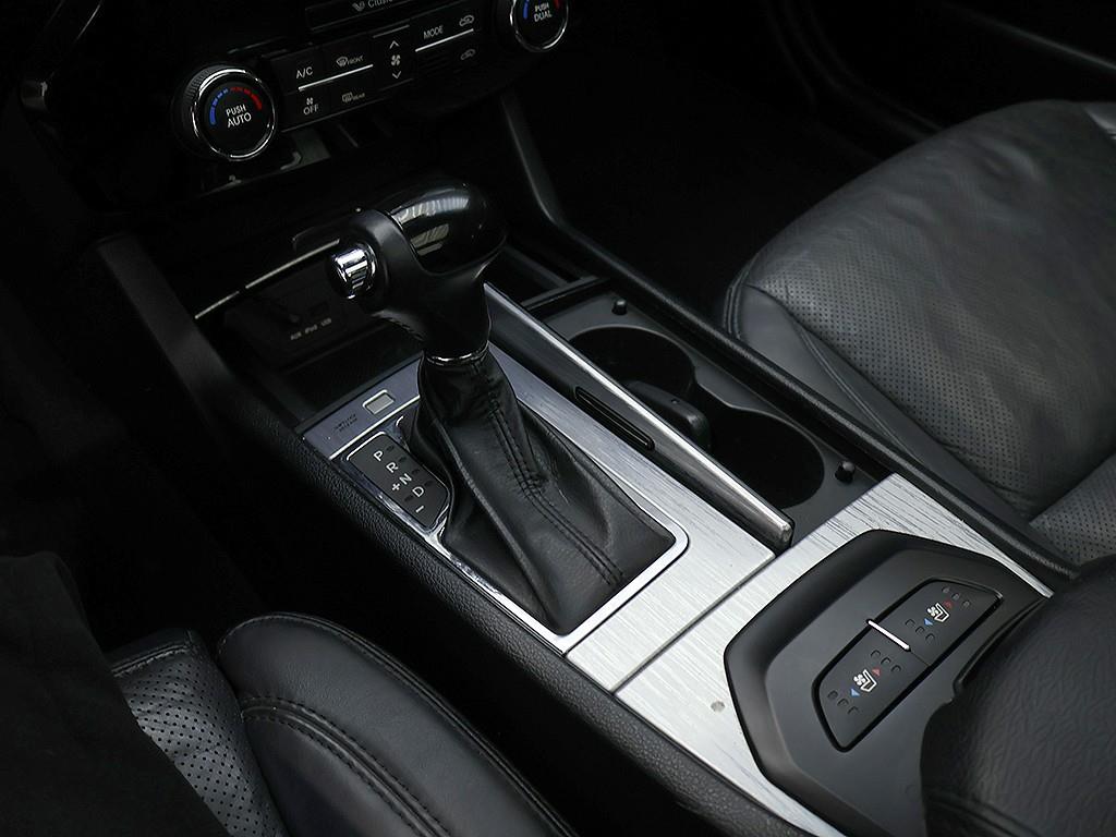 KIA K7 2011 Blanco - Importación desde Corea - HF Imports Iquique - Foto 10