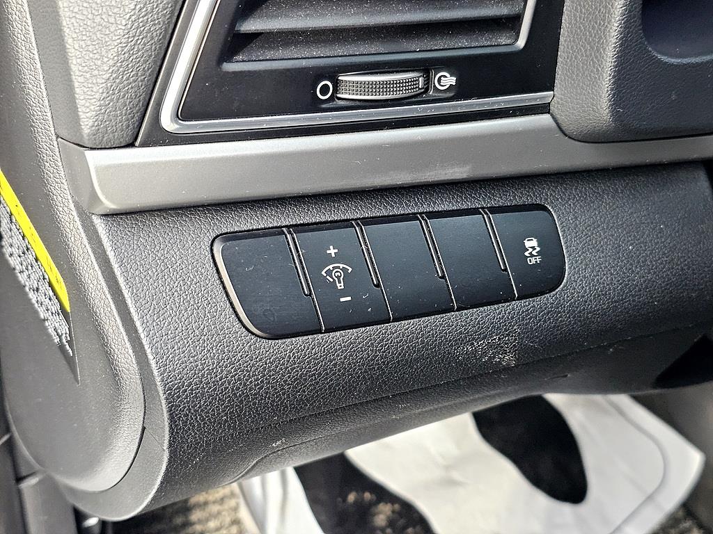 HYUNDAI Avante 2017 Blanco - Importación desde Corea - HF Imports Iquique - Foto 13