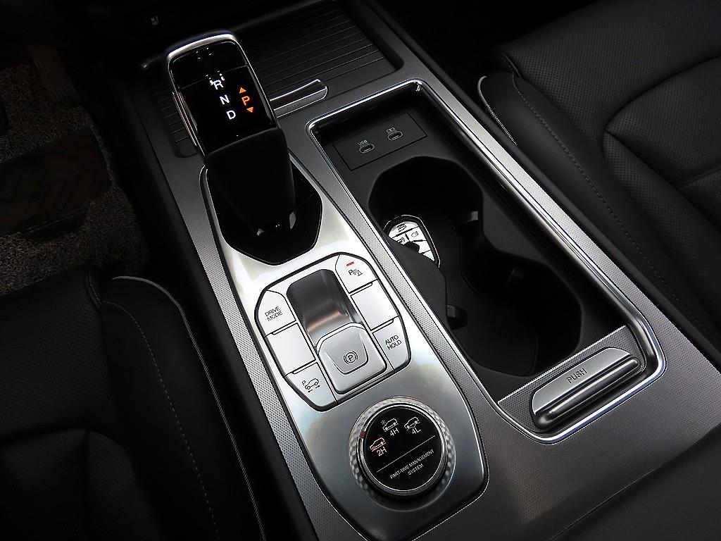 Ssangyong Rexton - Vista 10