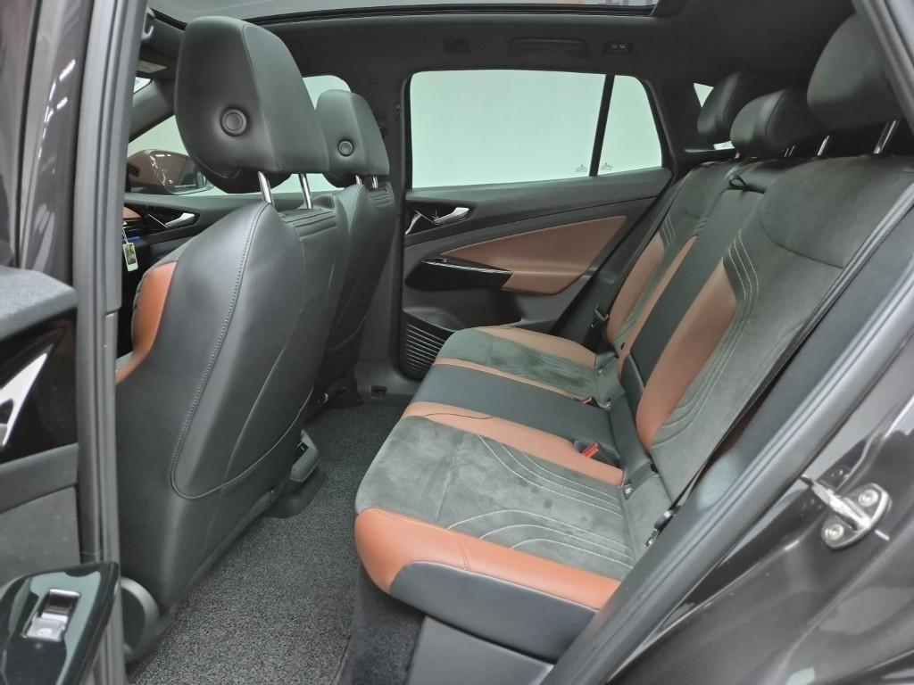 Volkswagen ID.4 - Vista 12