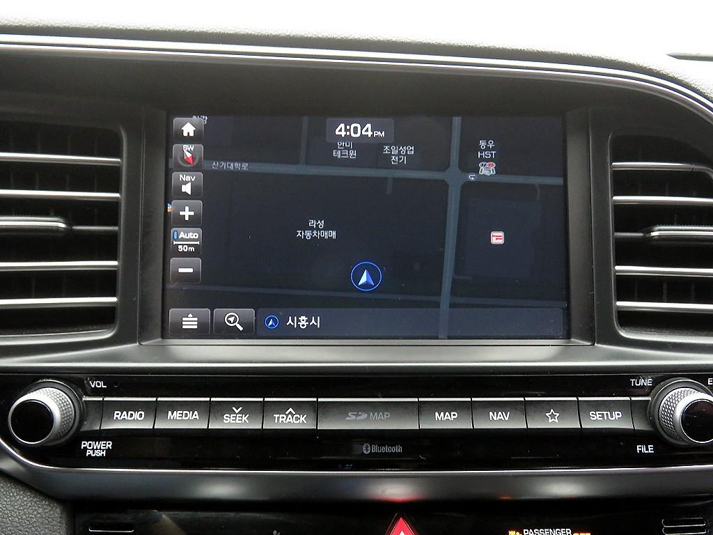 HYUNDAI Avante 2020 Blanco - Importación desde Corea - HF Imports Iquique - Foto 14