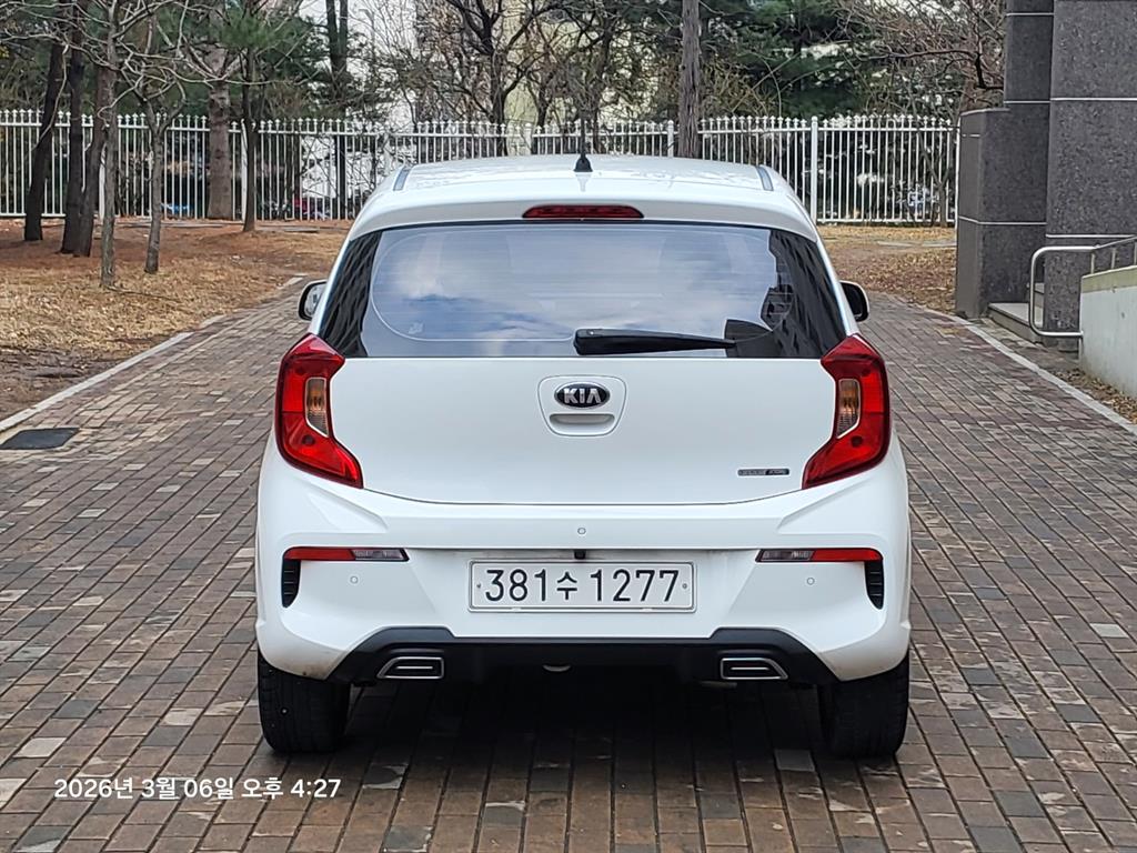 KIA Morning - Vista 5