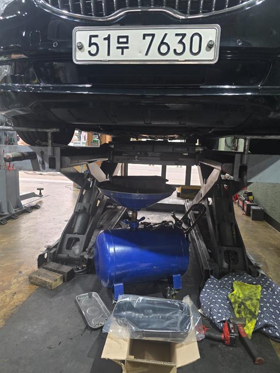 KIA K9 2014 Negro - Importación desde Corea - HF Imports Iquique - Foto 20