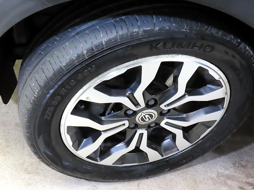 Ssangyong Korando 2016 Gris - Importación desde Corea - HF Imports Iquique - Foto 20