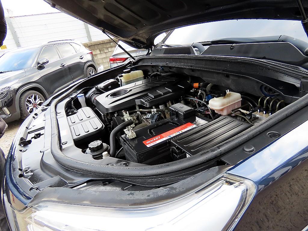 Ssangyong Rexton 2019 Azul - Importación desde Corea - HF Imports Iquique - Foto 19