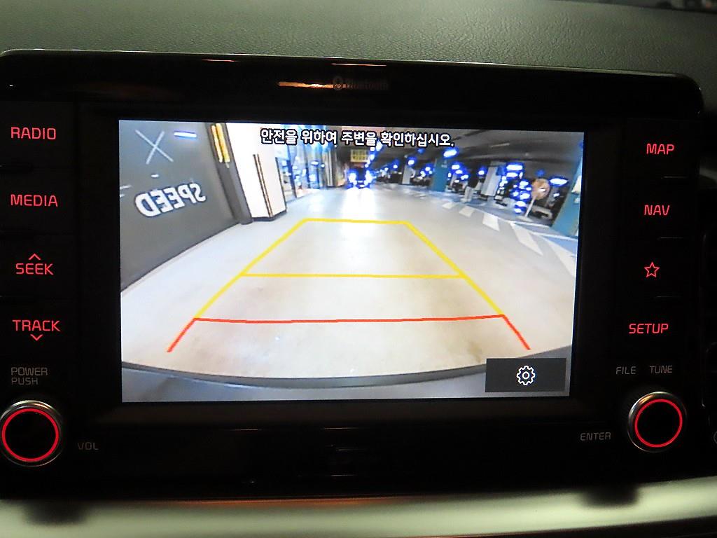 KIA Stonic 2020 Blanco - Importación desde Corea - HF Imports Iquique - Foto 16