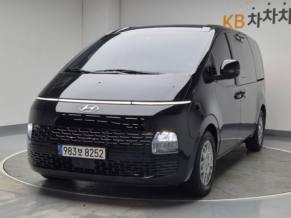 HYUNDAI Staria 2022 Negro - Importación desde Corea - HF Imports Iquique - Foto 1