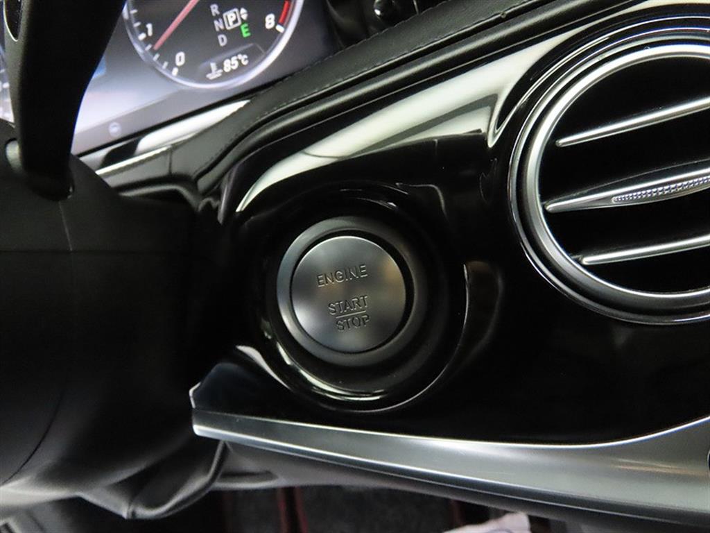 Mercedes Benz S Class - Vista 11