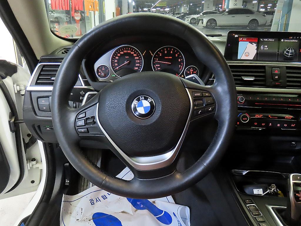 BMW 4 Series - Vista 8