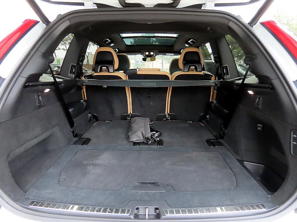 Volvo XC90 2024 Blanco - Importación desde Corea - HF Imports Iquique - Foto 17