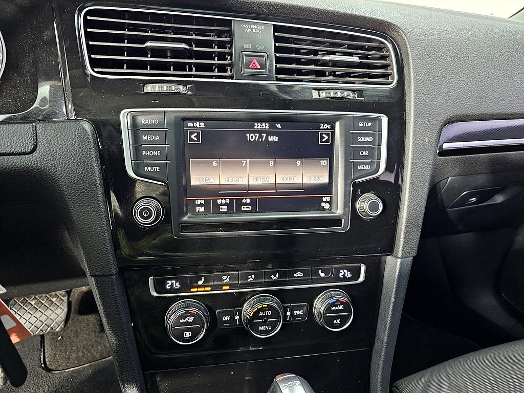 Volkswagen Golf 2016 Blanco - Importación desde Corea - HF Imports Iquique - Foto 15