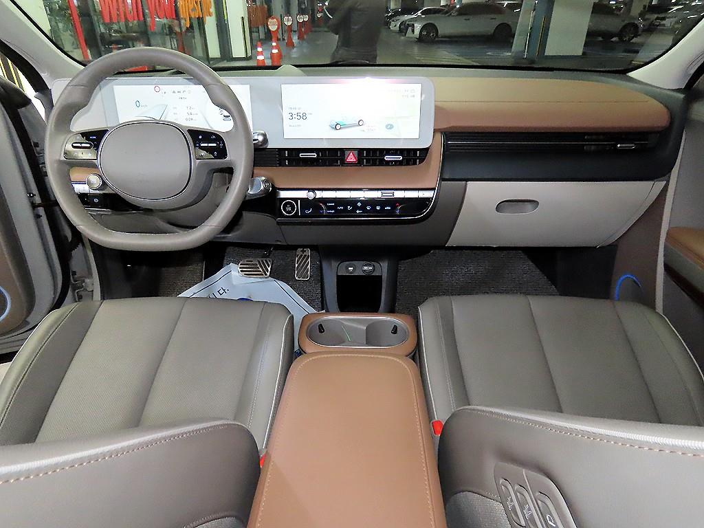 HYUNDAI Ioniq 5 - Vista 10