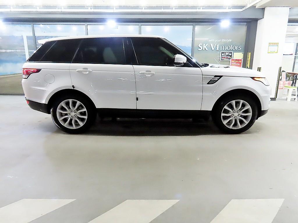 Land Rover Range Rover Sports - Vista 3