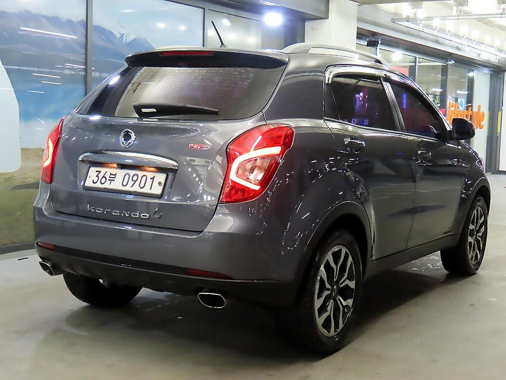 Ssangyong Korando - Vista 4