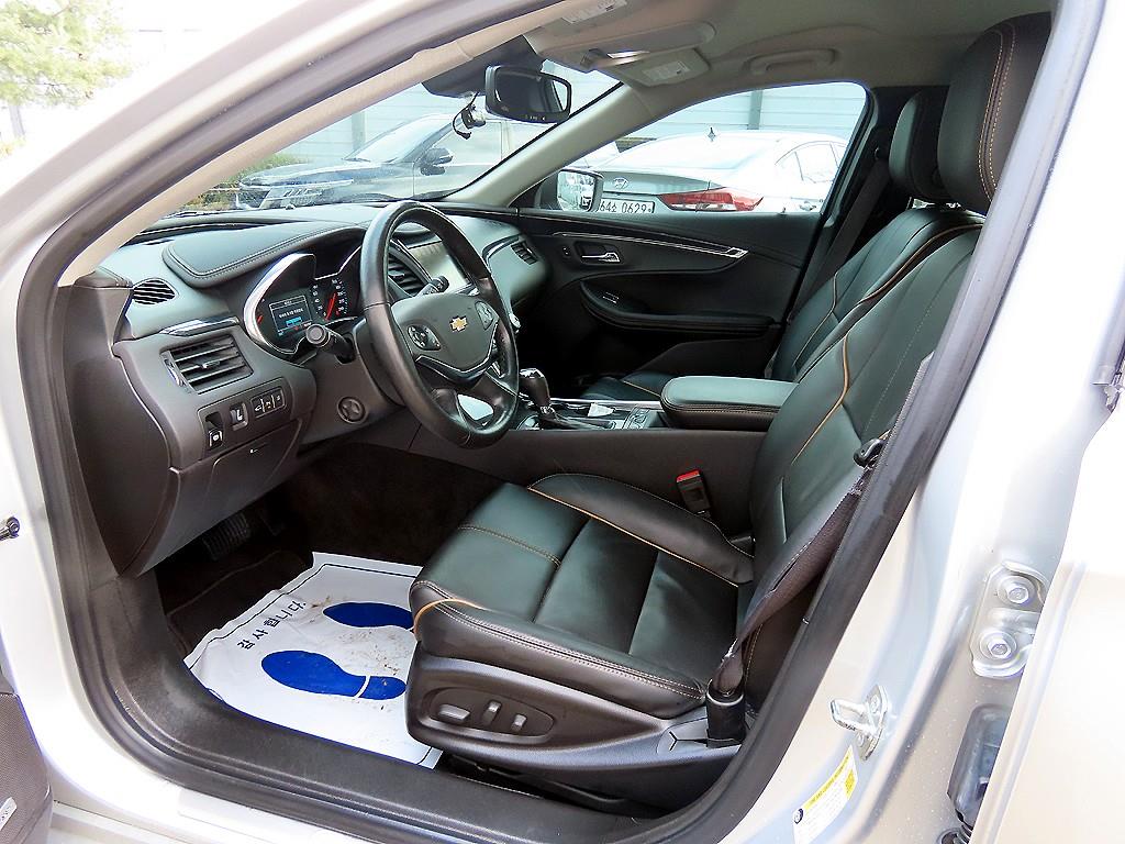 Chevrolet Impala - Vista 5