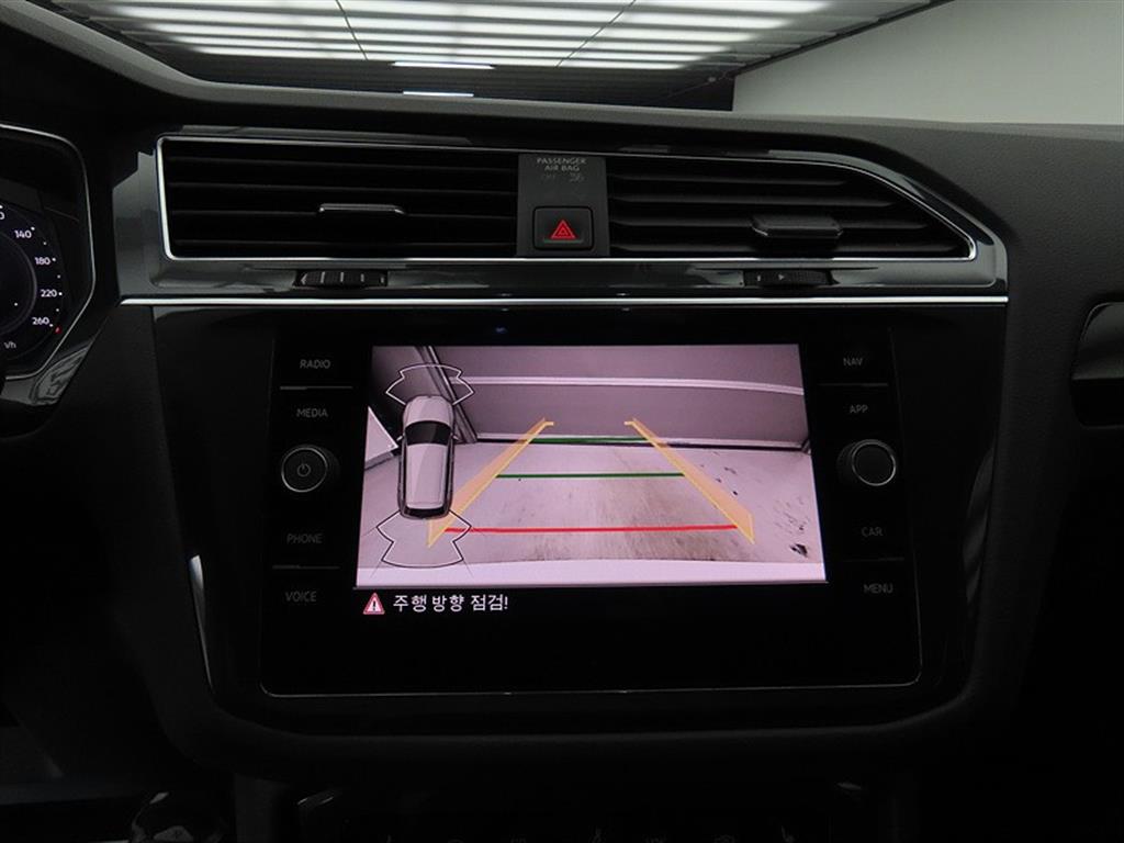 Volkswagen Tiguan 2022 Blanco - Importación desde Corea - HF Imports Iquique - Foto 16