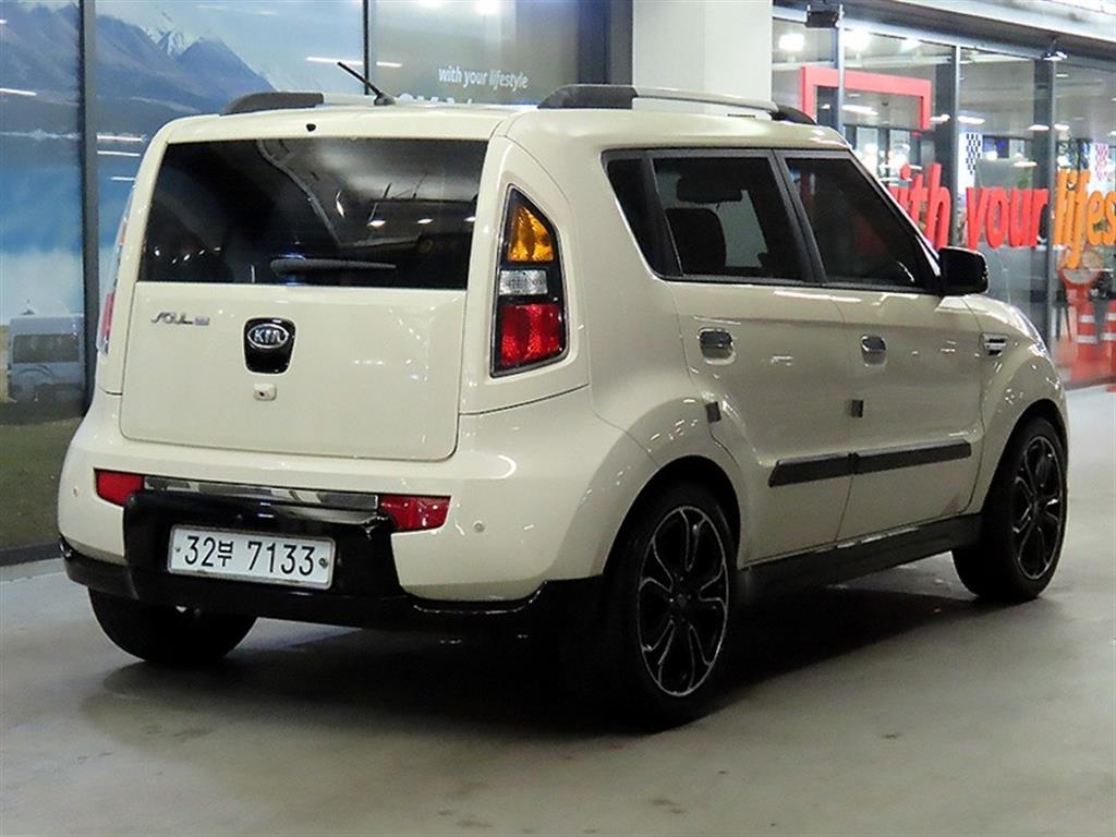 KIA Soul - Vista 4