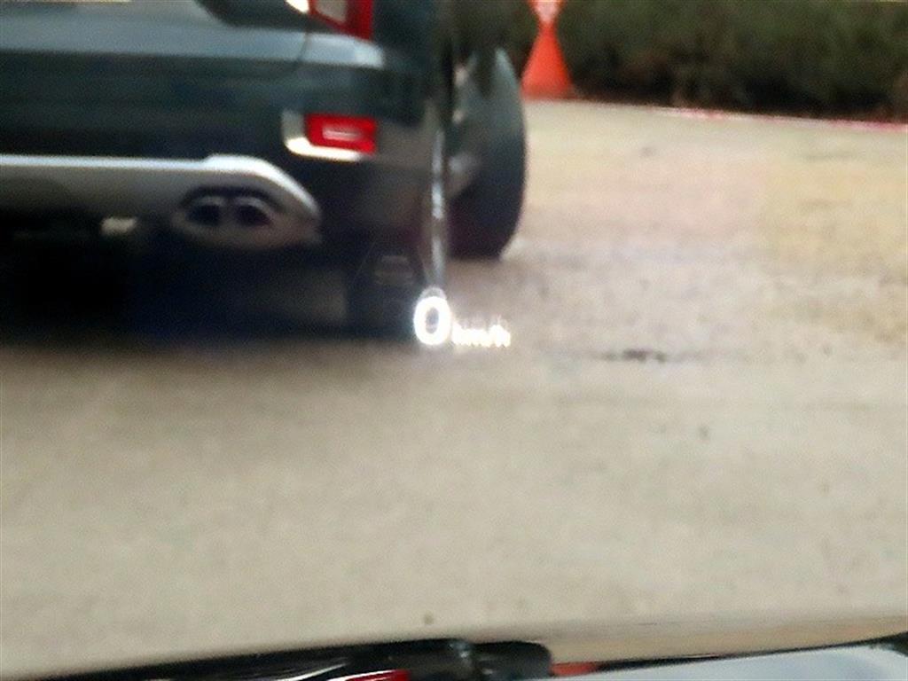 Genesis G70 - Vista 10