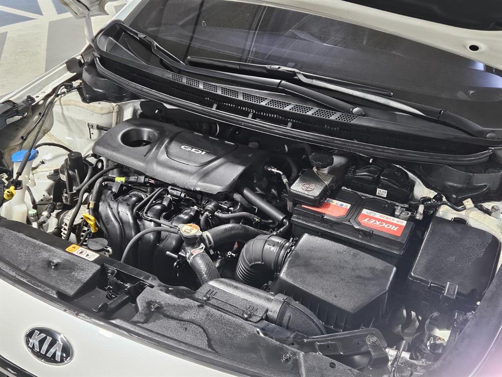 KIA K3 2018 Blanco - Importación desde Corea - HF Imports Iquique - Foto 15