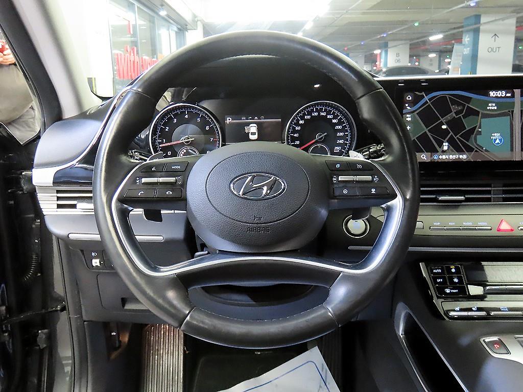 HYUNDAI Grandeur - Vista 8